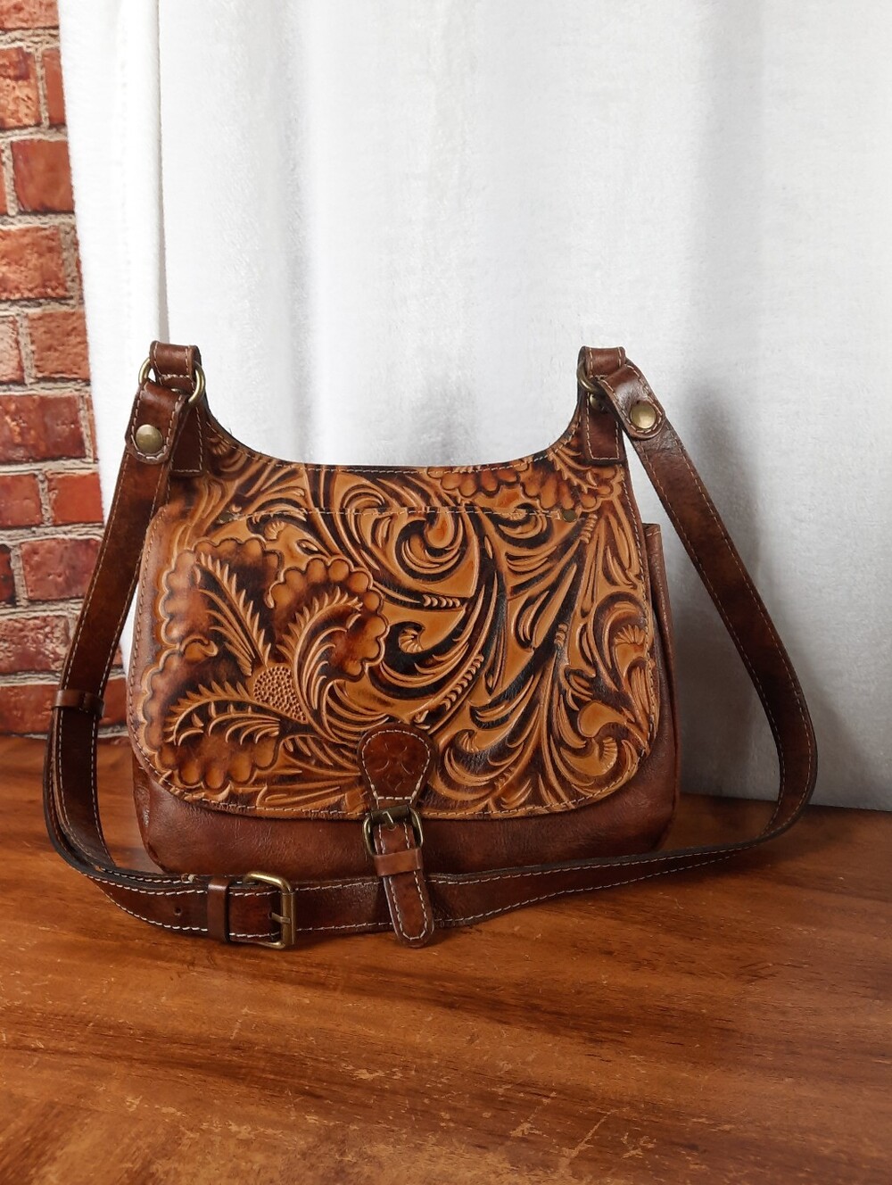 Brown Tooled Leather Crossbody Bag - Handcrafted Floral Design